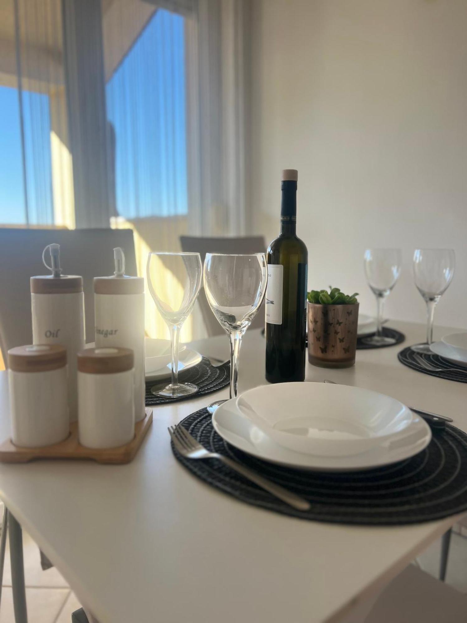 Apartmans Sun & Moon Замбратия Екстериор снимка