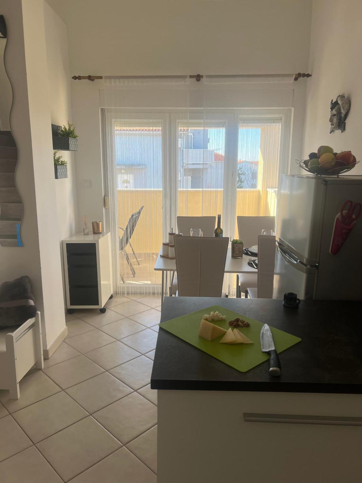 Apartmans Sun & Moon Замбратия Екстериор снимка