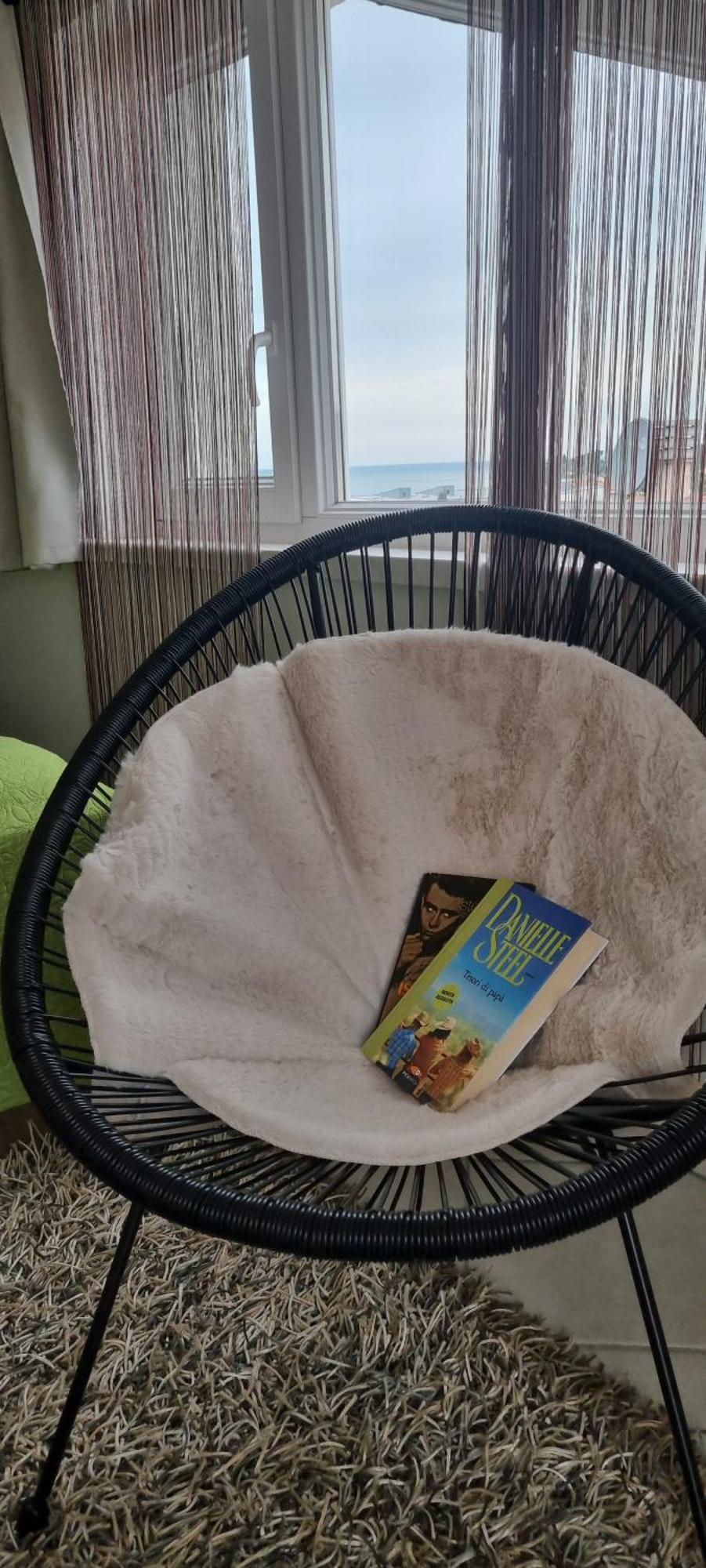 Apartmans Sun & Moon Замбратия Екстериор снимка