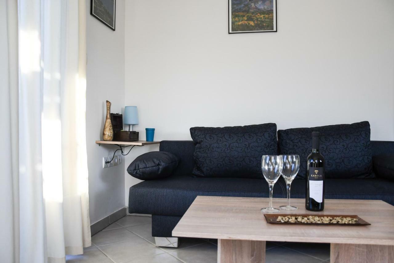Apartmans Sun & Moon Замбратия Екстериор снимка
